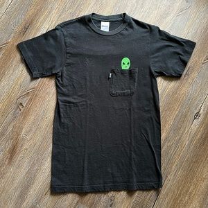 🛸 Ripndip Pocket Alien T-Shirt